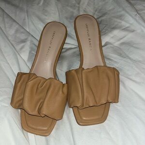 Loeffler Randall kitten heels size 5